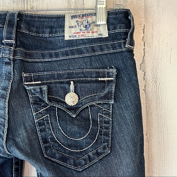 TRUE RELIGION SKINNY Blue Jeans Rhinestone Buttons Sz 26 - Picture 11 of 12